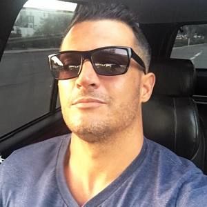 Meet your Posher, Ryan